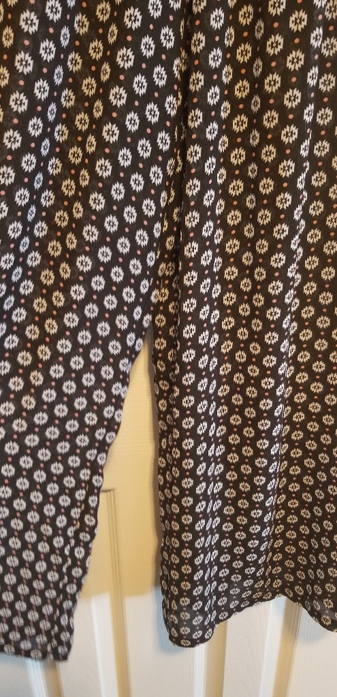 Romper - Picture 2 of 3